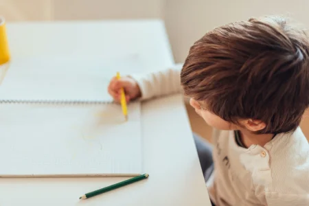 Razvojni poremećaji kod dece – šta roditelji treba da znaju?